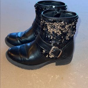 Girls flip sequins boots size 12